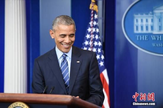 当地时间12月16日，美国总统奥巴马在白宫举行年终记者会。 中新社记者 张蔚然 摄 