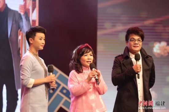 1月12日，台湾闽南语歌手唐铭良(阿良)专辑《尚赞》在泉州电视台演播大厅举行首发会。 