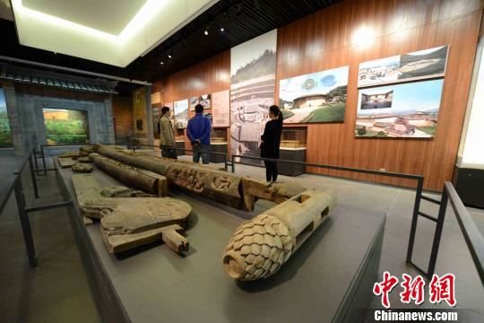博物馆搜集大量土楼精美建筑构件。　记者王东明 摄