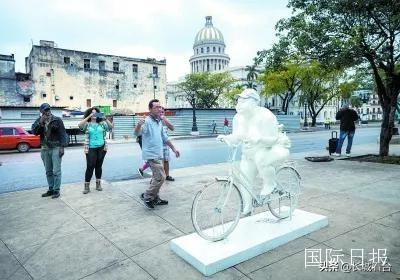 《未曾相见却似曾相识》中国文化报专题报道许鸿飞古巴哈瓦那展